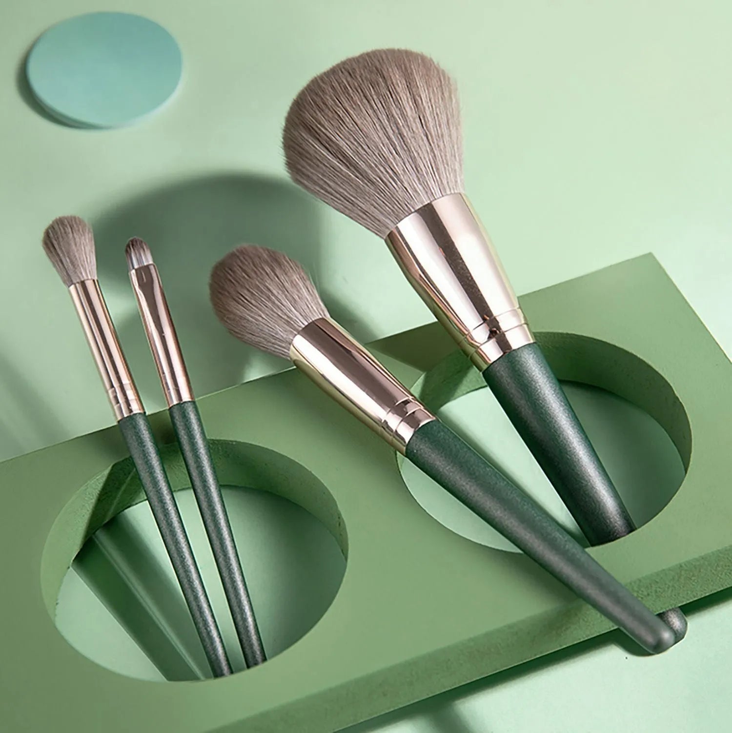 Green Cloud 14 Makeup Brushes Suit - Bellarte Enchanté Green Cloud 14 Makeup Brushes Suit